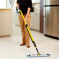 MOP SPRAY PULSE RUBBERMAID